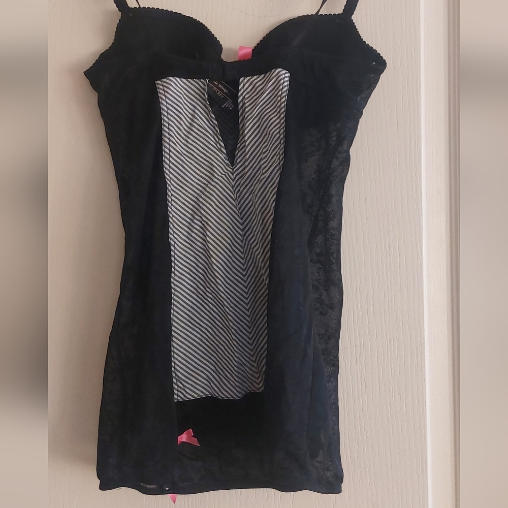 Victoria’s Secret Sexy Little Things Lingerie Small EUC - Picture 4 of 13